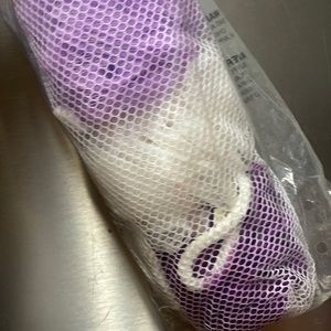 NWT Avon Set of 3 Loofahs Purple, Lavender, and White Bath Beauty Product